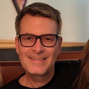 Meet your Posher, Ochoa